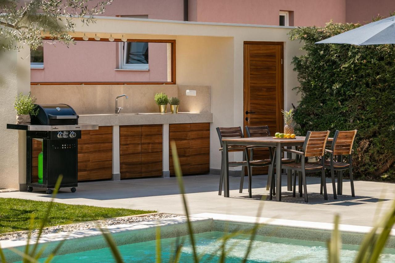 Belvedere Holidays Villas Novigrad Istria Eksteriør billede